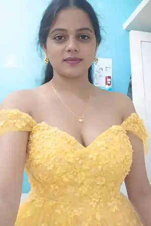 Supreme newly married escort girl in Bulandshahr for all the kinky adventures.